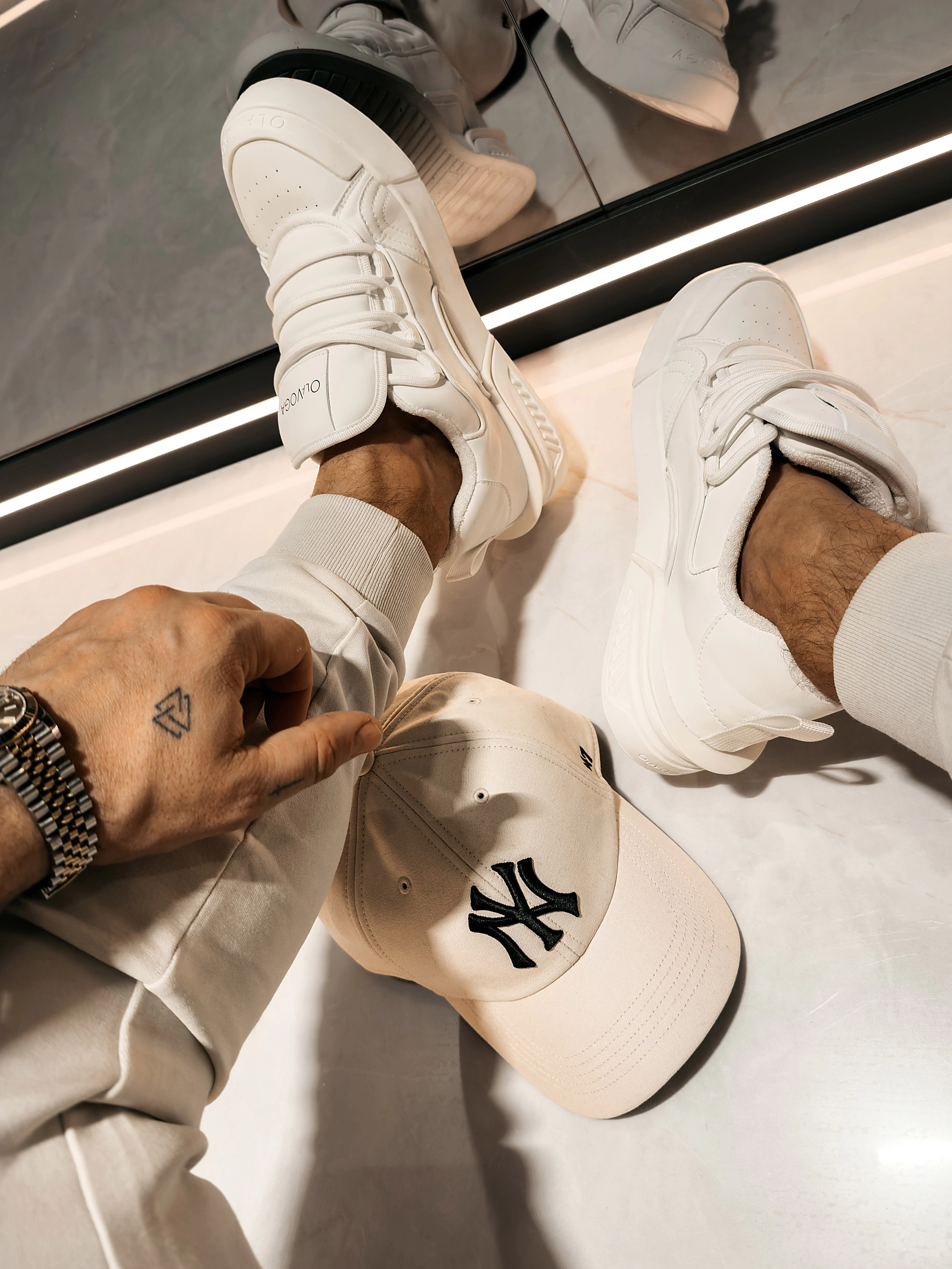 Buty męskie OLAVOGA Men BOOST - Écru