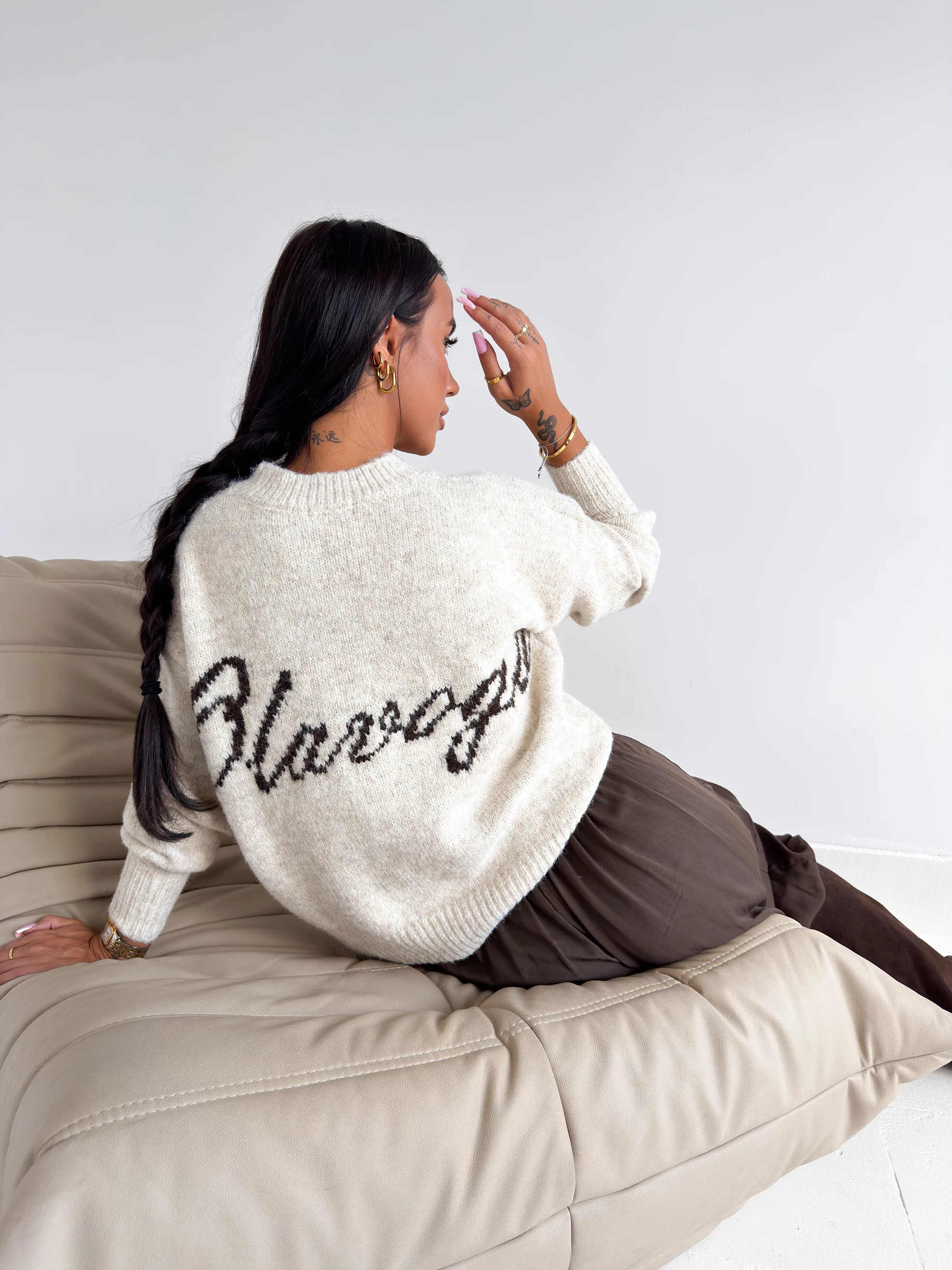 Damenpullover mit kontrastierendem OLAVOGA FONSI-Logo – Beige