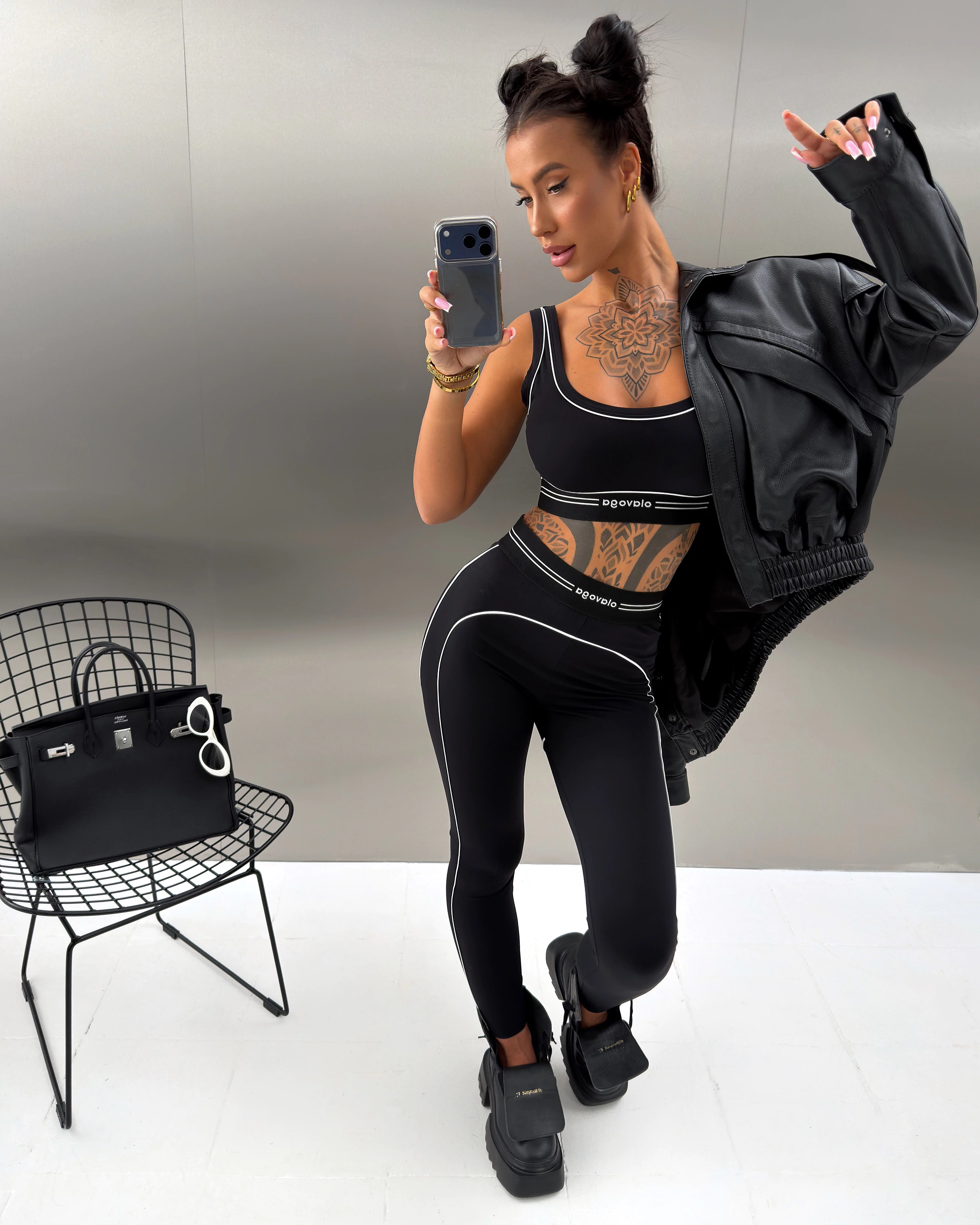 OLAVOGA TOMA Women’s Sports Set – Black