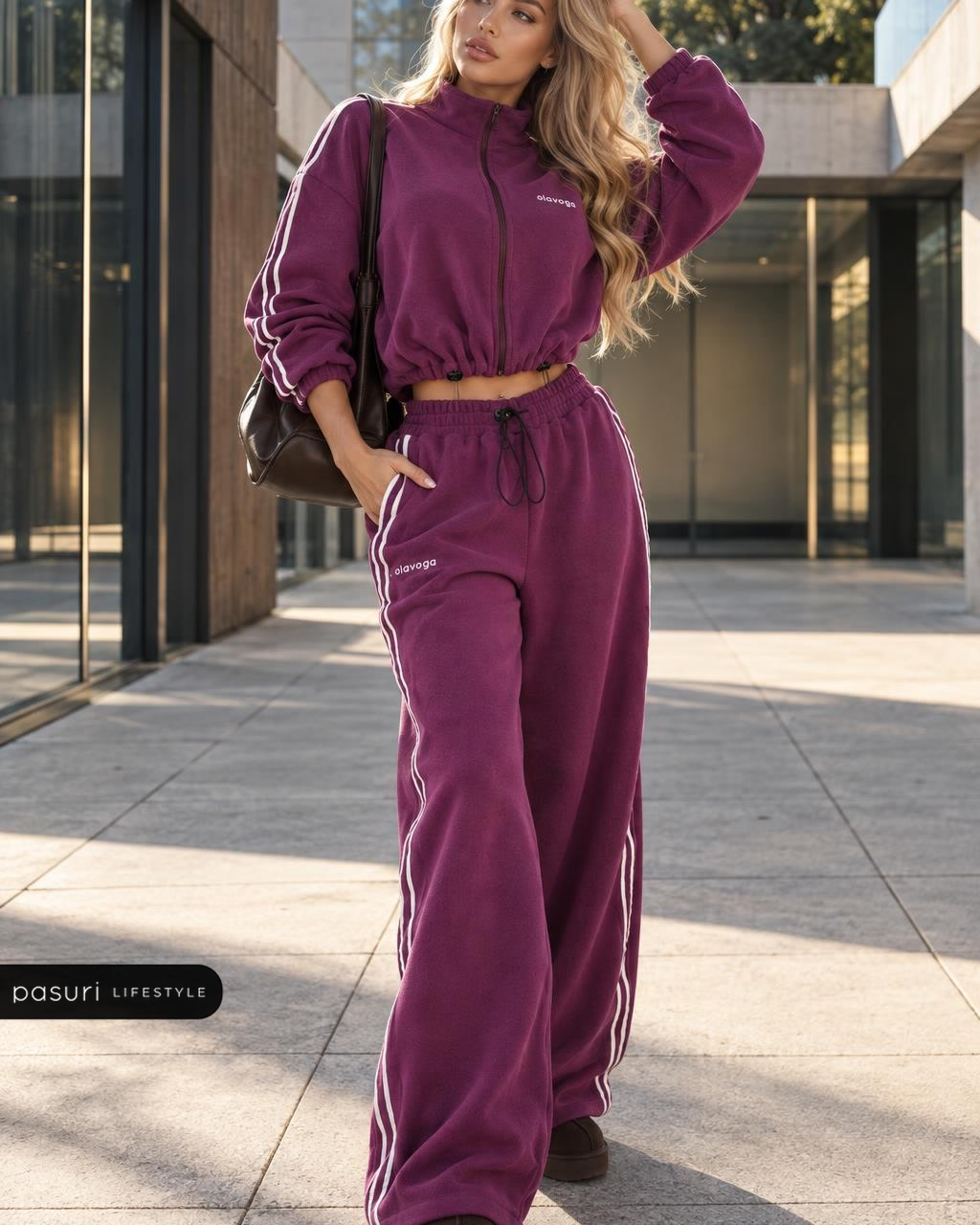 Damen-Set mit Streifen OLAVOGA STREETY – Pflaume