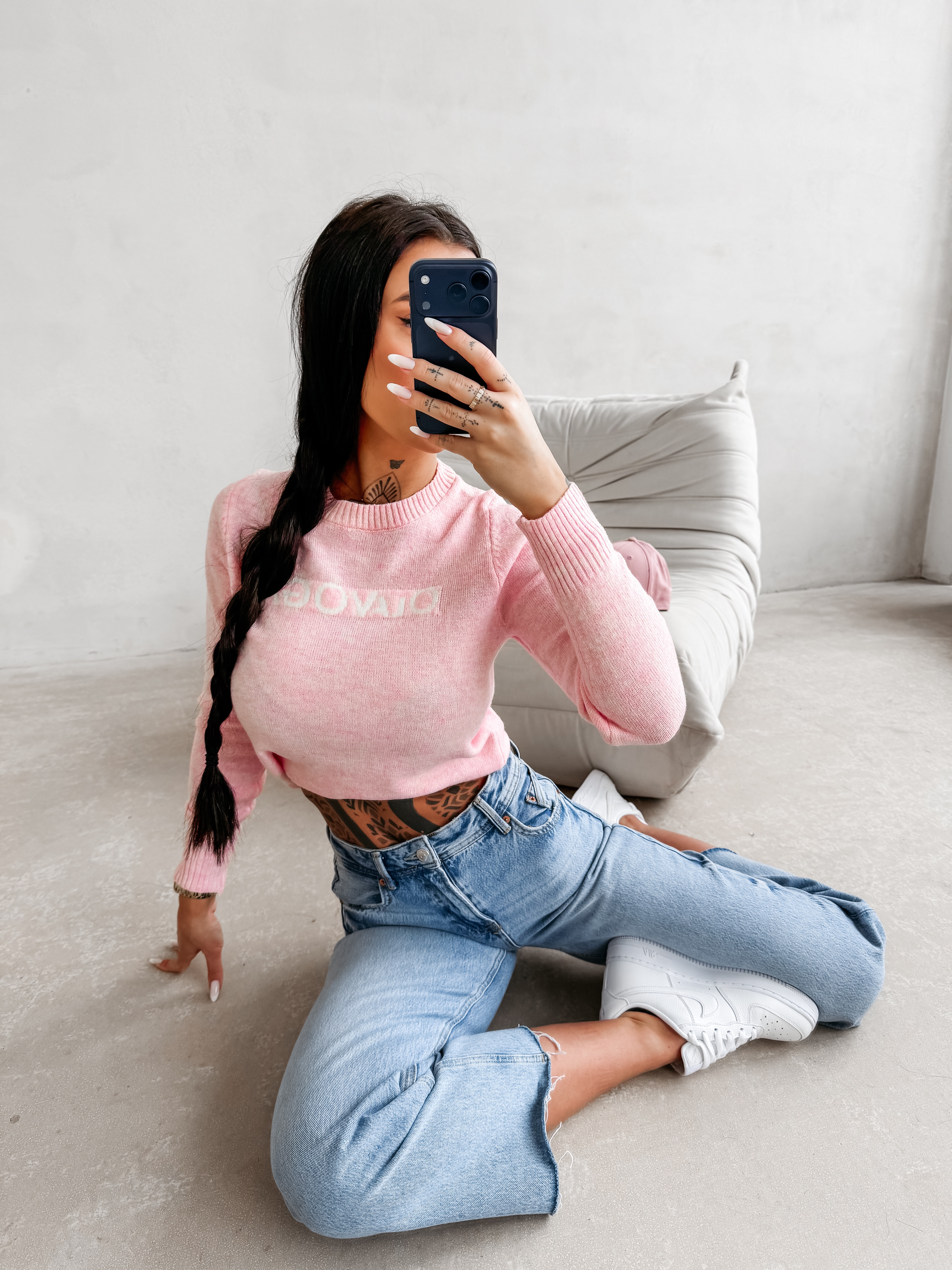 Sweter damski casual OLAVOGA ZAIO - Pudrowy róż