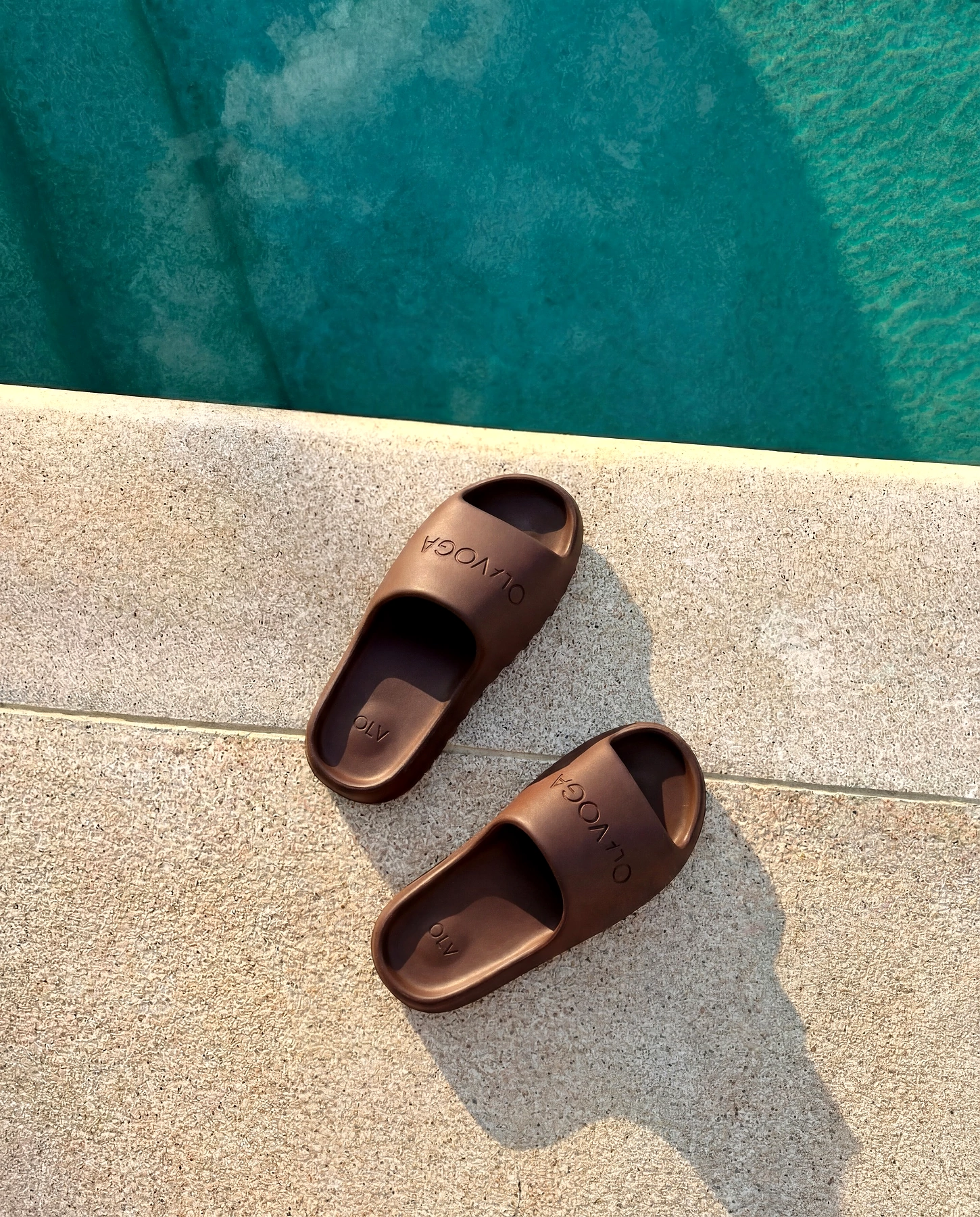 OLAVOGA Pánské žabky SLIP Pánské žabky - Brown