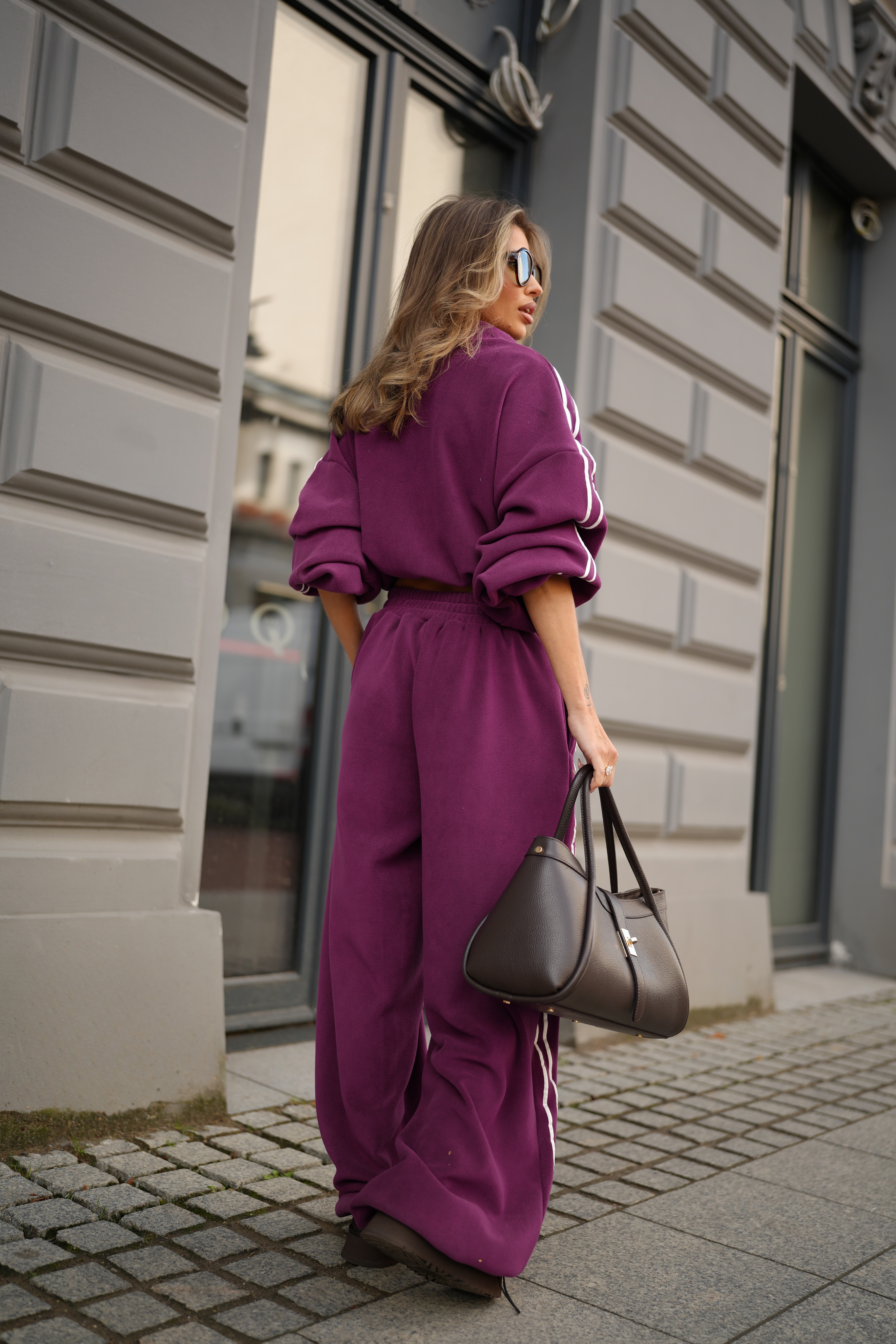 Damen-Set mit Streifen OLAVOGA STREETY – Pflaume