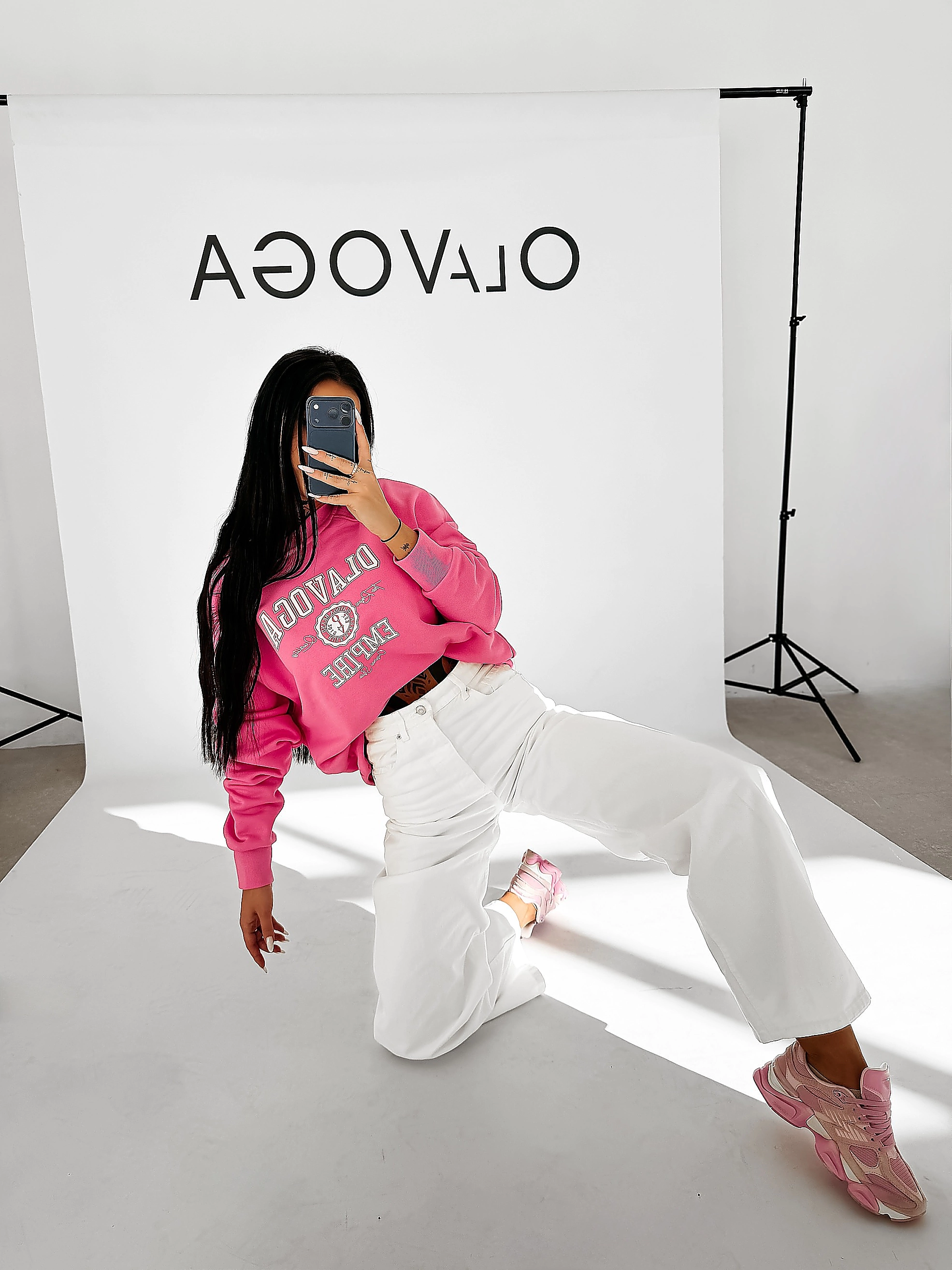 OLAVOGA AMARIS women's college sweatshirt - Pink