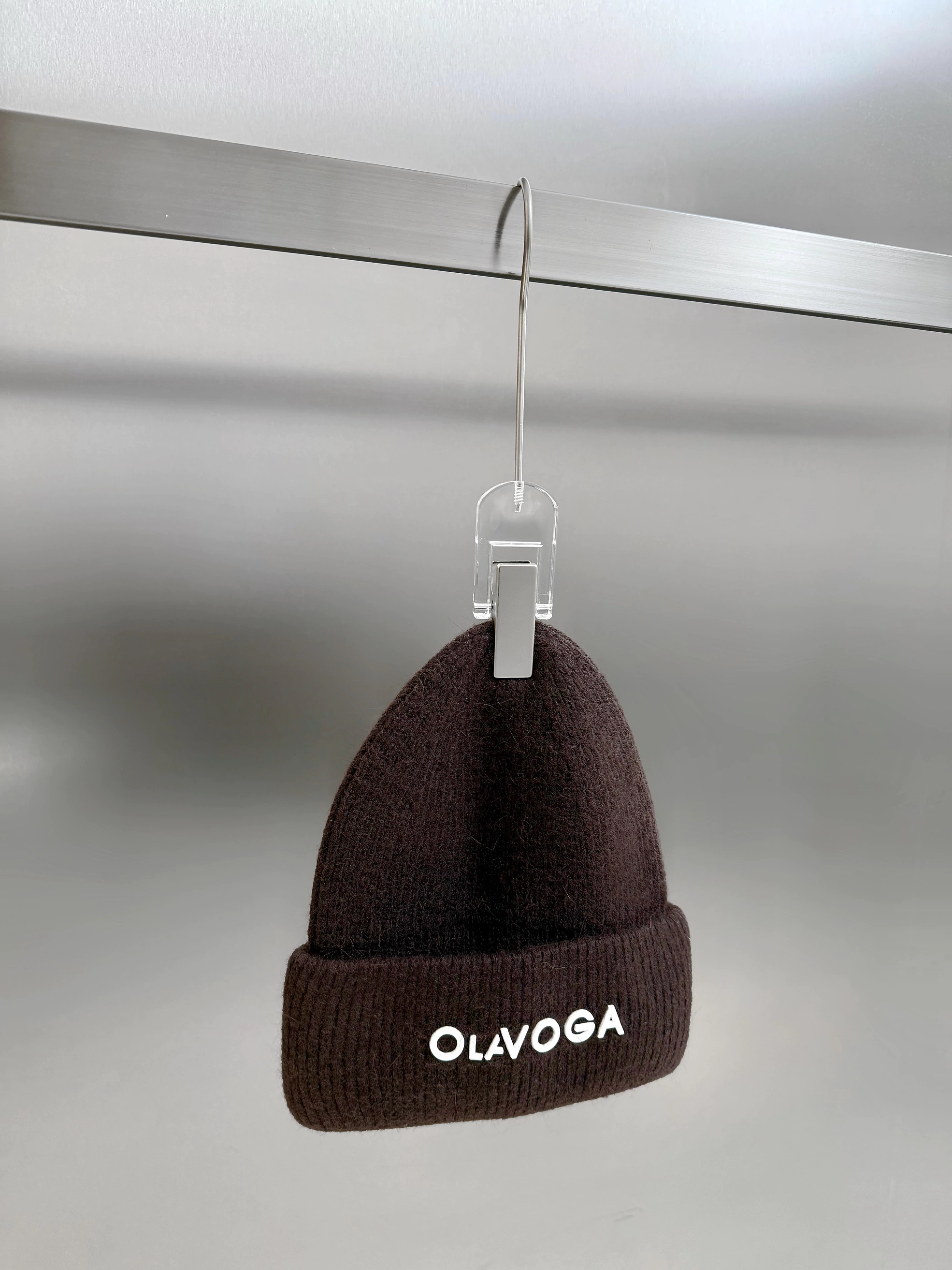 Czapka damska beanie OLAVOGA MEDINA - Brąz
