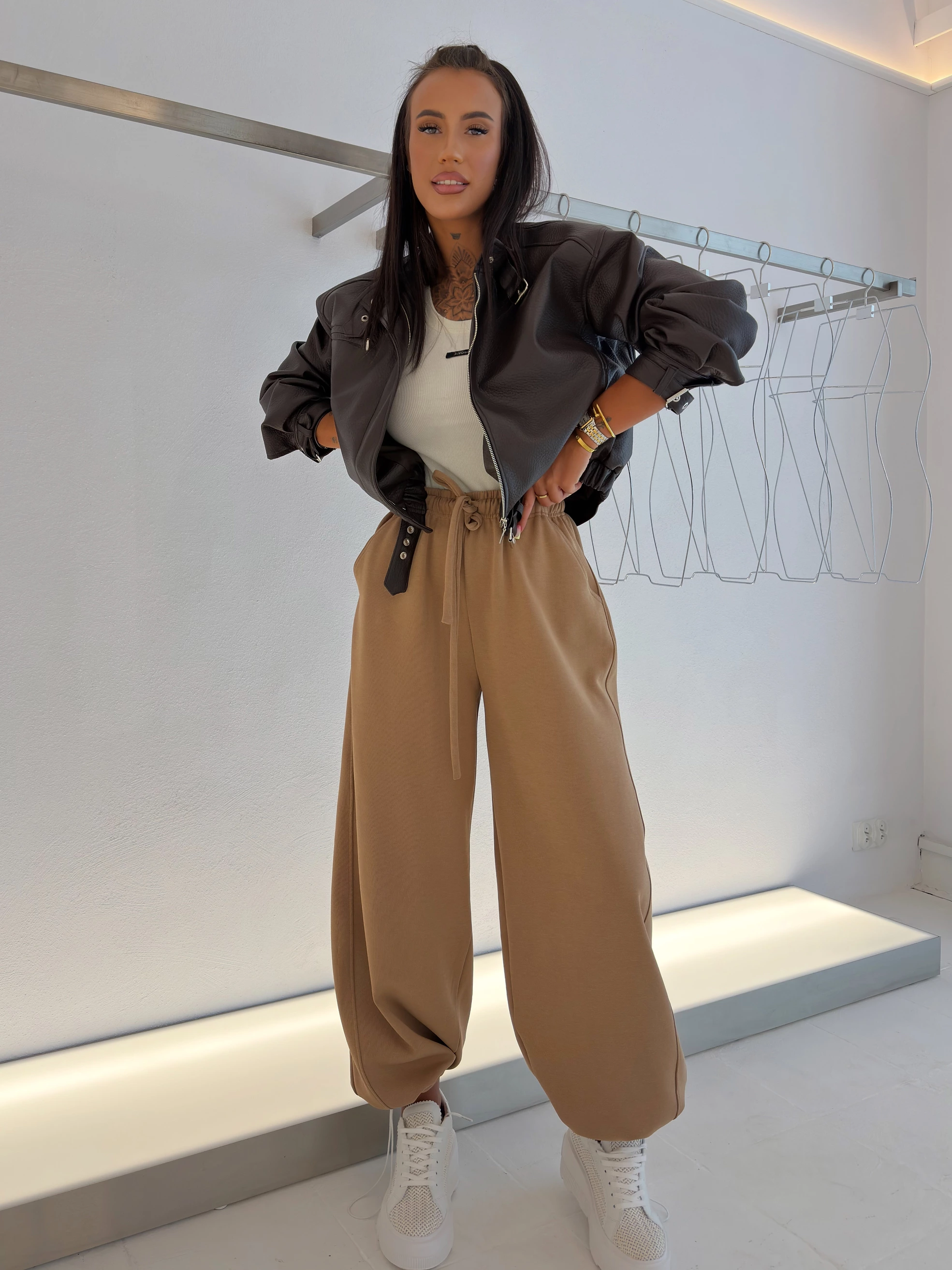 Dámska bunda oversize OLAVOGA VIERA – hnedá