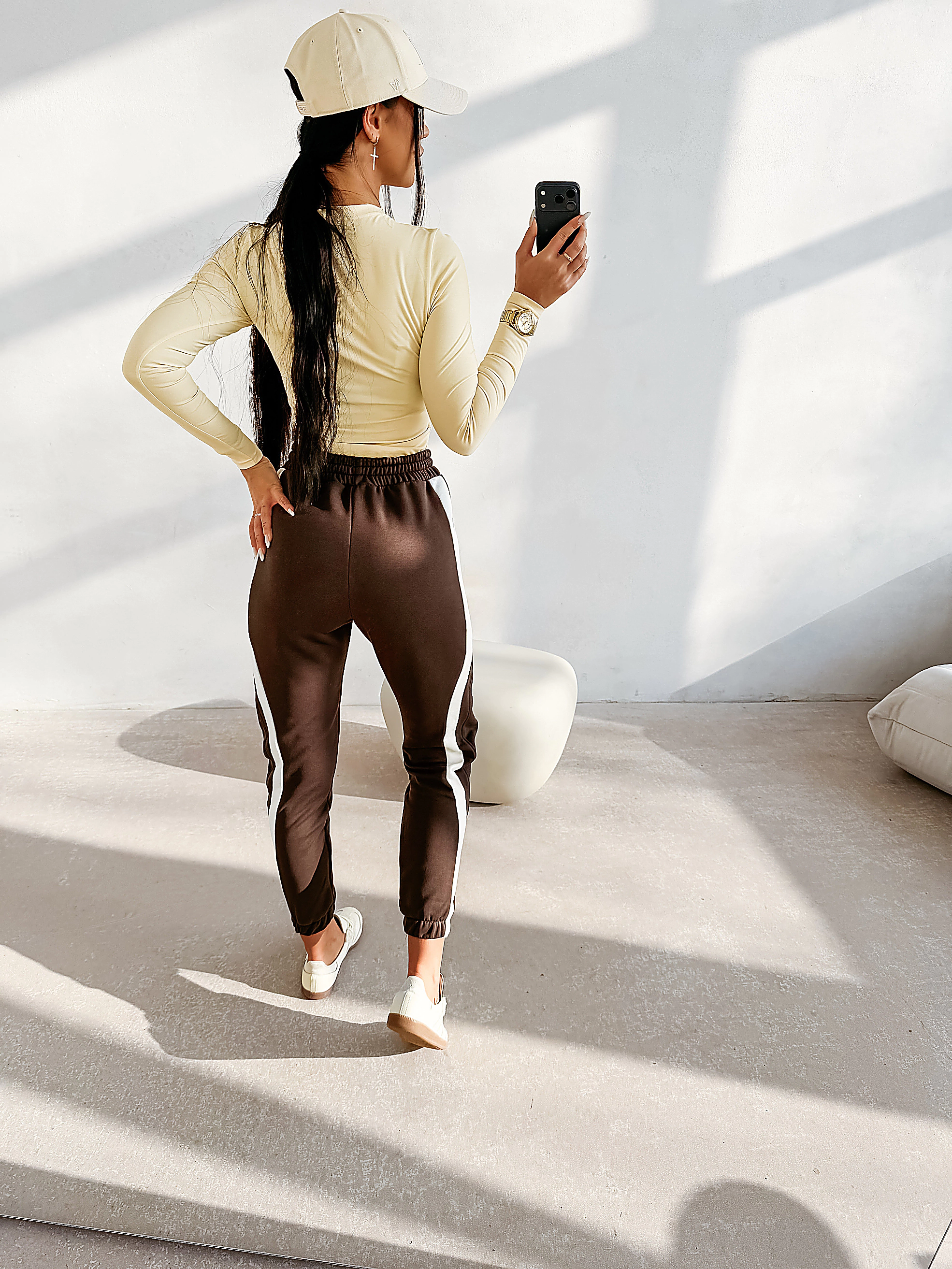 OLAVOGA FIKOR Damenhose mit Paspel - Braun