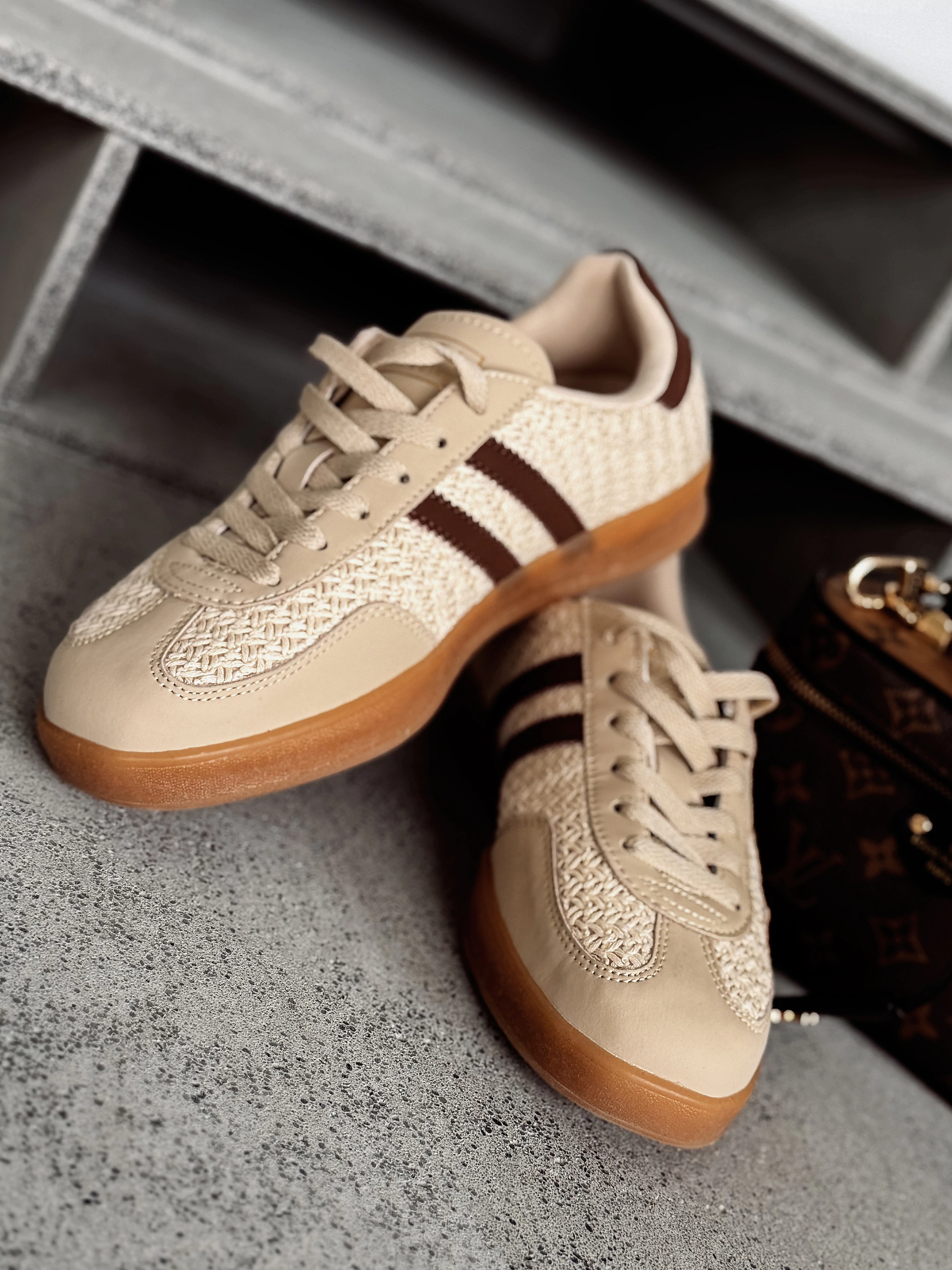 Buty damskie OLAVOGA PALERMO - Beżowy